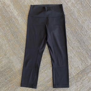 Lululemon Capri leggings
